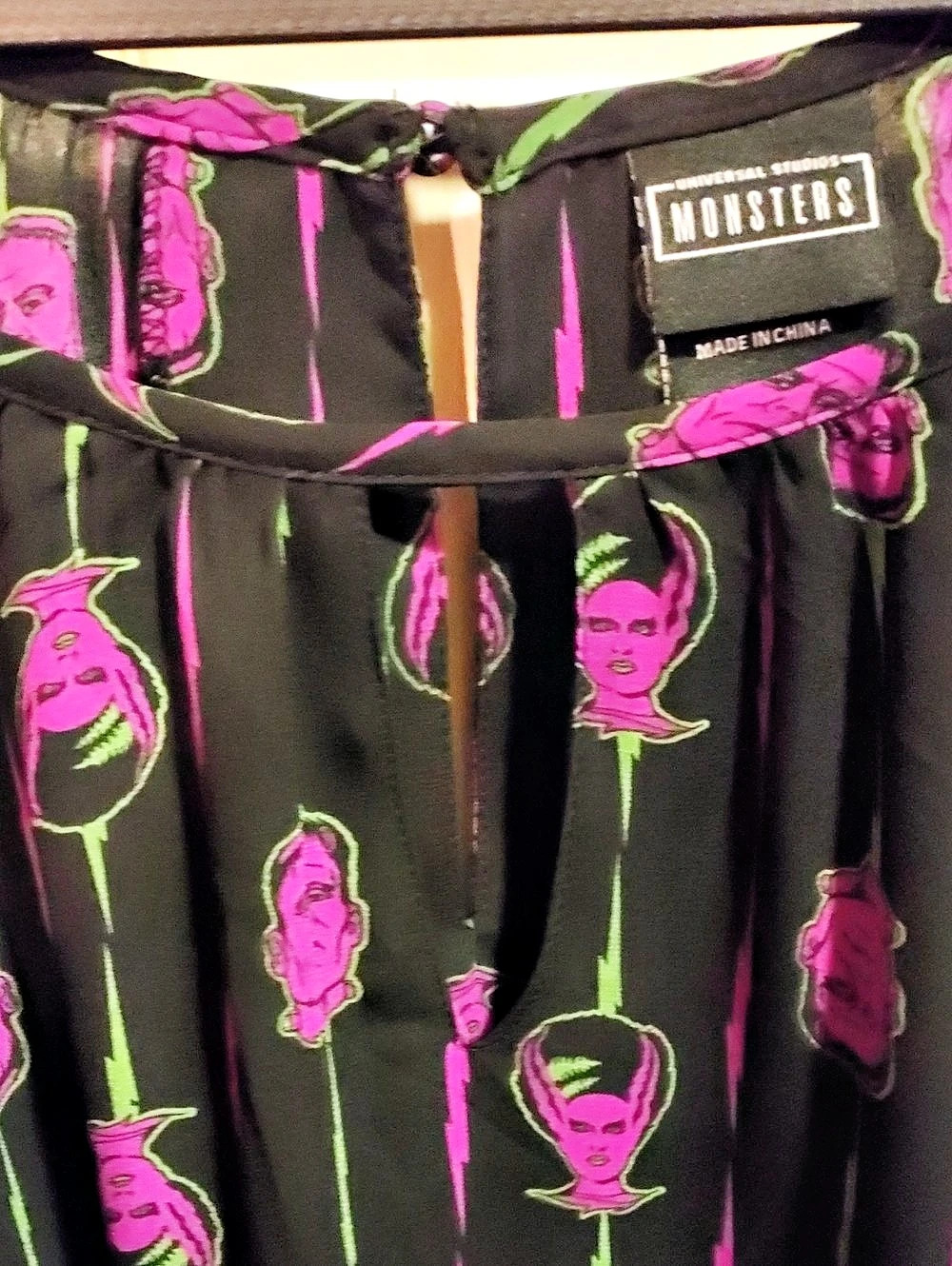 Torrid/universal monsters/doctor who set of 3 peasant blouses - Picture 10 of 11